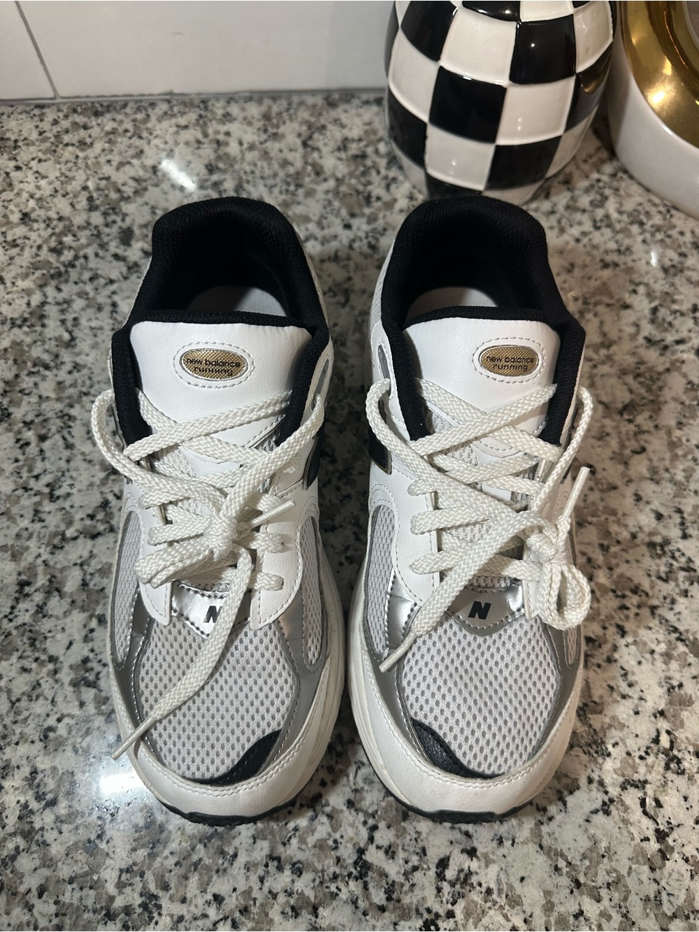 New Balance Kids White and Black Chunky Sneaker no box